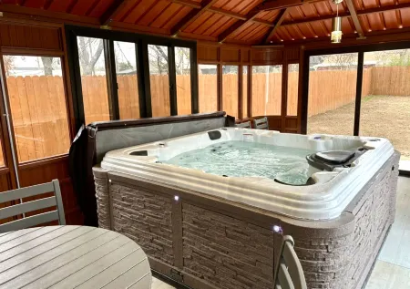 Spacious 5-bedroom for Families Groups Отели в г. Бетани