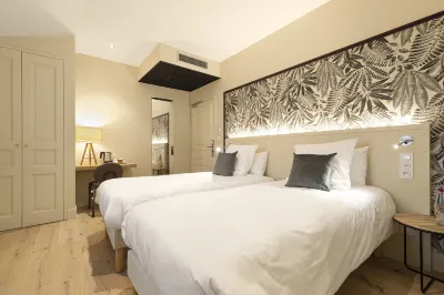 Domaine et Chateau de Valinches - Hotel & Restaurant Hotels in Savigneux