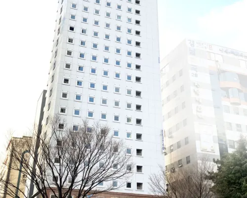 Toyoko-inn Changwon Hoteles en Changwon-si