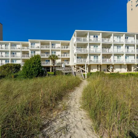 Ocean Pier Beach-View Condos