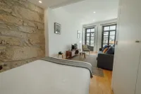 Courtyard Oporto Design Apartment D Hotels in Campanha