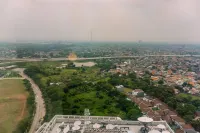 Elegant and Comfort 1Br at the Smith Alam Sutera Apartment - 3-Star