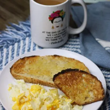 Clique Court Hotel & Suite