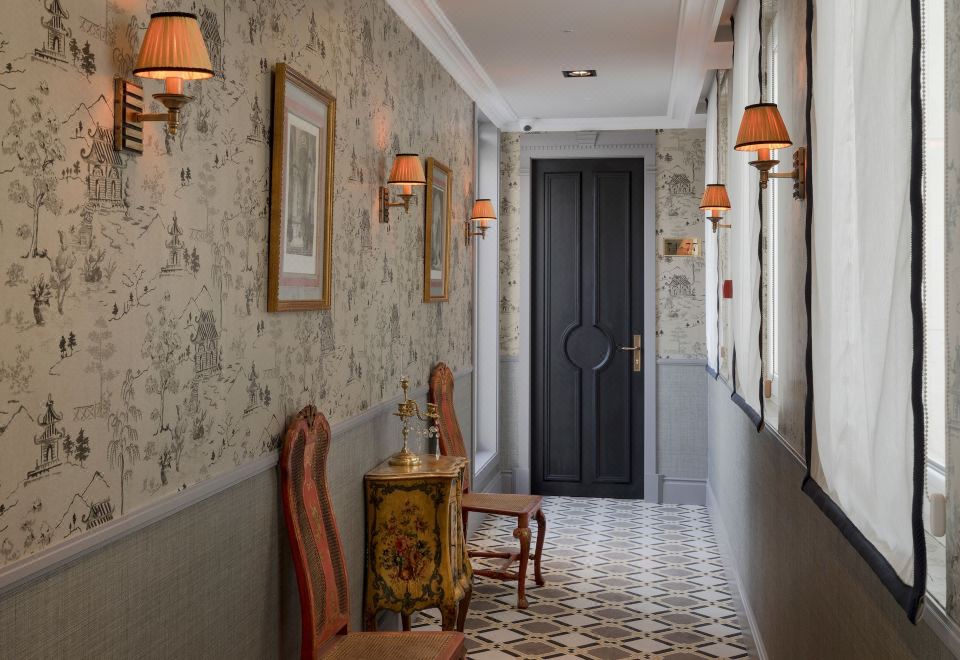 헤리티지 마드리드 호텔 로비