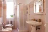 Cleo Giglio Hotels in Ancona