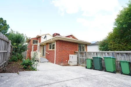 Exquisite 2Br Staycation Ringwood Отели рядом с достопримечательностью «оз. Рингвуд»