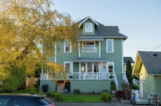 The Pearl Inn Bed and Breakfast