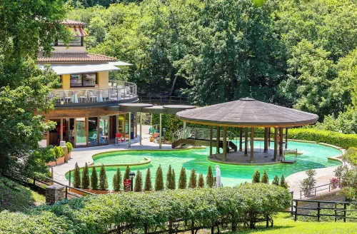Isa - Residence with Thermal and Sports Pools in Sorano - 4-Star