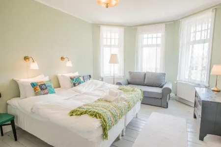 STF Villa Söderåsen B&B Отели в г. Kvidinge