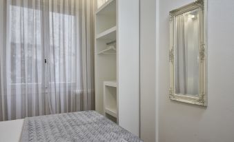 Cozy and Bright Apartment in Kolonaki
