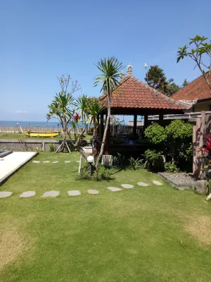 Khalisha Villa Отели в г. Pekutatan