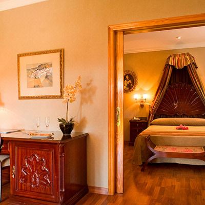 Suite La Cueva Park Promo Code