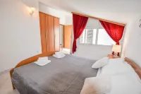 Apartments Ante Hotels in Pakostane