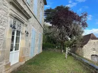 Large vacation home in the Lot in the heart of the Quercy regional park