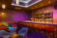 Leonardo Laura Beach & Splash Resort - bar