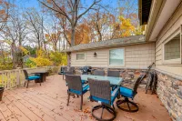 Live Laugh Lake Hotels in Gorham