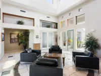 Serene Retreat with Community Pool and Gym - Charming Desert Escape Hotel di Fountain Hills