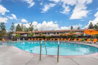 The Sandman Santa Rosa Sonoma, Ascend Hotel Collection - Pools