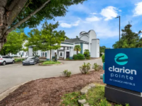 Clarion Pointe Apex - Holly Springs Hotels in Apex