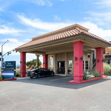 Best Western Desert Villa Inn