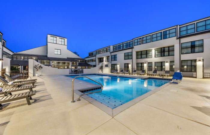 DoubleTree Suites by Hilton Huntsville South