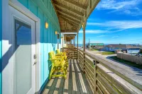 Waterfront Pool and Boat Dock - Charming Coastal Retreat