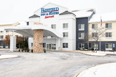 Fairfield Inn & Suites Cleveland Avon Hotels in Avon