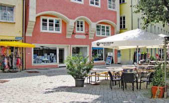 Apartment Storchenfärbe