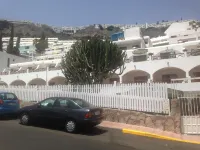 Eó Corona Cedral - Afhentnings-/afleveringstjenester