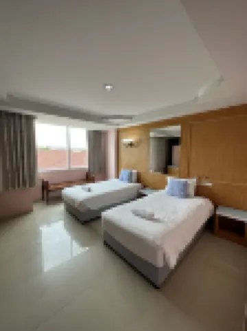 Tuscany Hotel by Skypark Hotel berhampiran Hatyai Van Tour