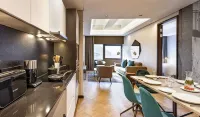 The Onyx Apartment Hotel by Newmark - Gym