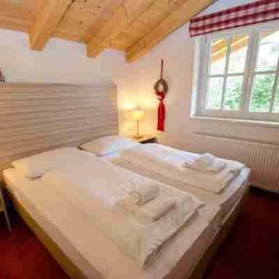 All Seasons Lodge by All in One Apartments Rooms
