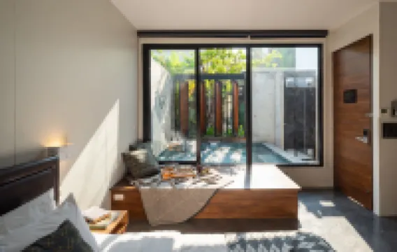 โรงแรมเชอร์ล็อค