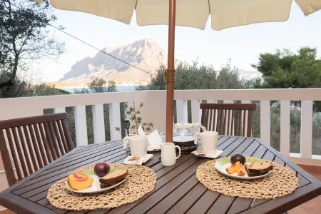 Myrties Boutique Apartments Отели в г. Остров Калимнос