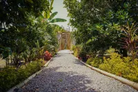 Amanatu Ecolodge & Spa Hotels near Panaca