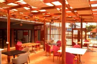 Hansonic Hotel Hotel a Bortianor