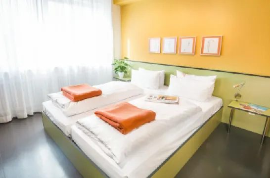 โรงแรมวีเวโล โรงแรมใกล้สถานีไฟรบวร์ก (ไบรส์เกา)