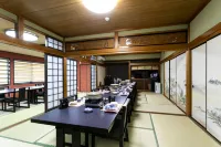 由幸