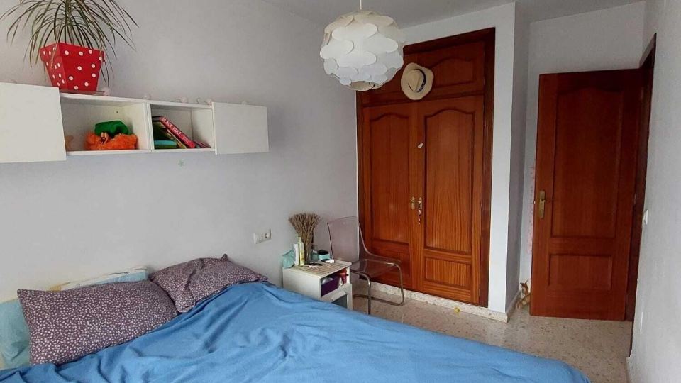 Beautiful 2-Bed Apartment next to Gibraltar