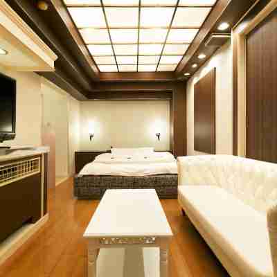Hotel Luna (Adult Only) Rooms