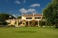 Is Benas Country Lodge Hotel in zona Mesigheddas Nuraghe Ruju