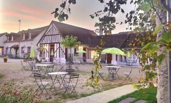 Logis Hôtel du Cygne