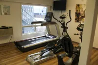 Days Inn by Wyndham Bend - Gym