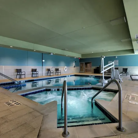 Holiday Inn Express & Suites ONALASKA - LA CROSSE AREA by IHG