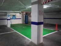 Pins Platja Apartments - parking