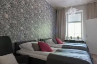 Hotelli Rakuuna - ที่มีที่จอดรถ