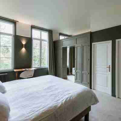 Le Château d'Aubry Valenciennes Rooms