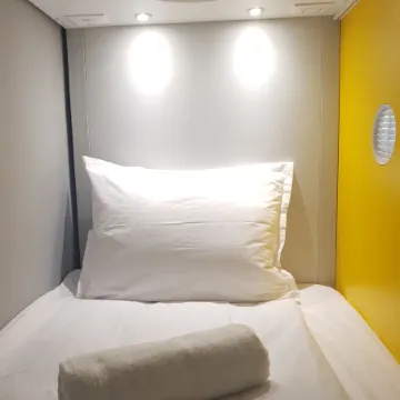 Green Cube Capsule Hostel