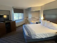 AmericInn by Wyndham Ladysmith
