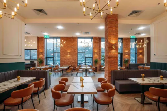 Hotel Monday by Dnt Group